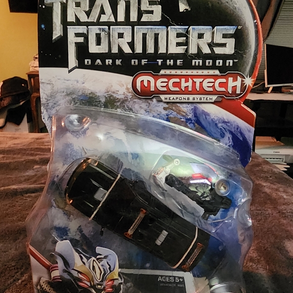 Transformers Dark of The Moon, Mechtech Crankcase New in Box, 2010 - Picture 3 of 3